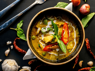 traditional-thaiu-cuisine-tom-yam